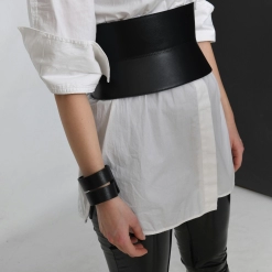 black cropped leather bracelet for woman from designer aria margo