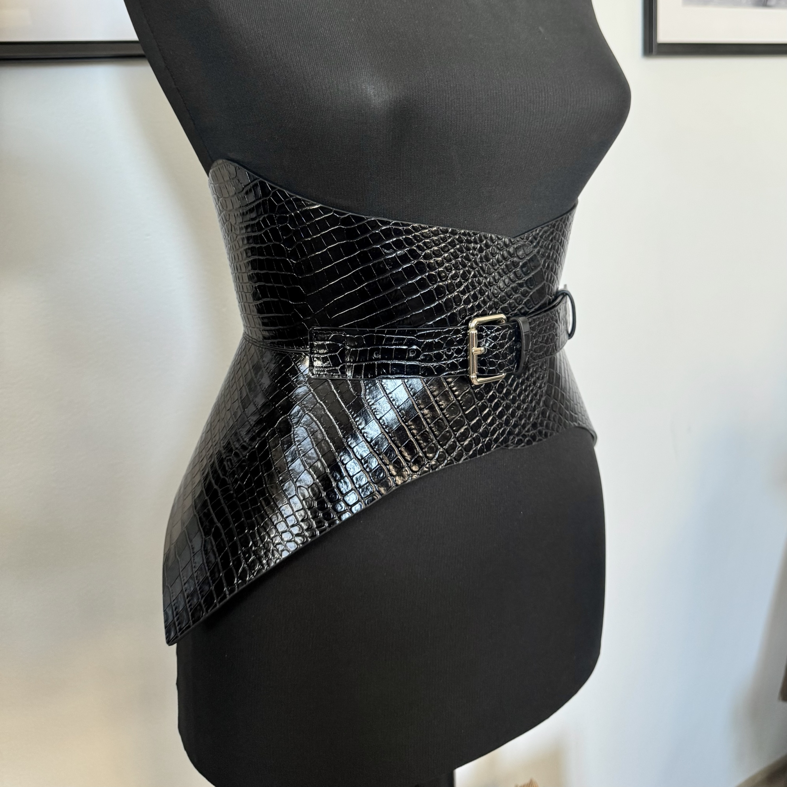 Hallo Croco Leather Corset Belt - Image 4