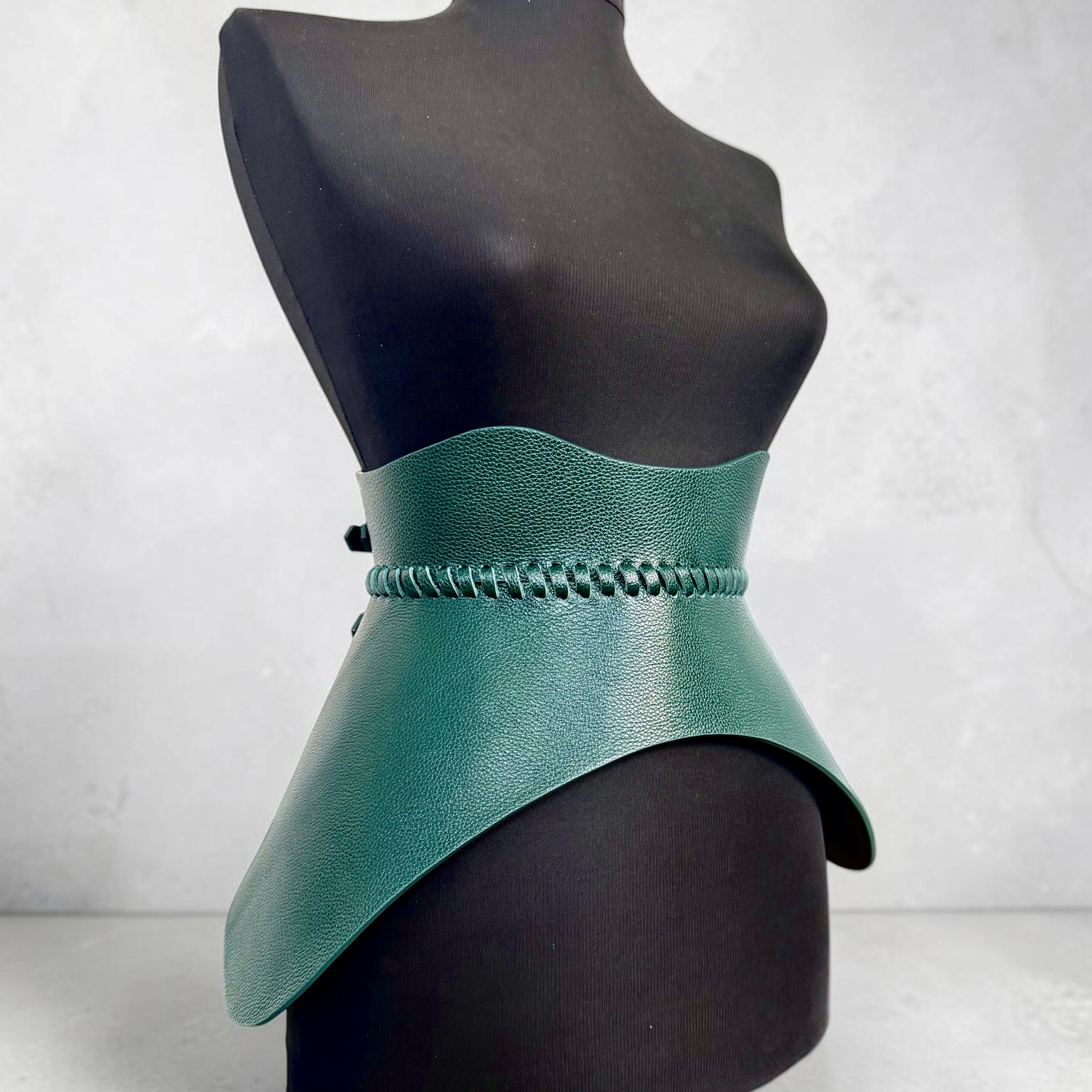 Nova Green Leather Corset Belt - Image 4