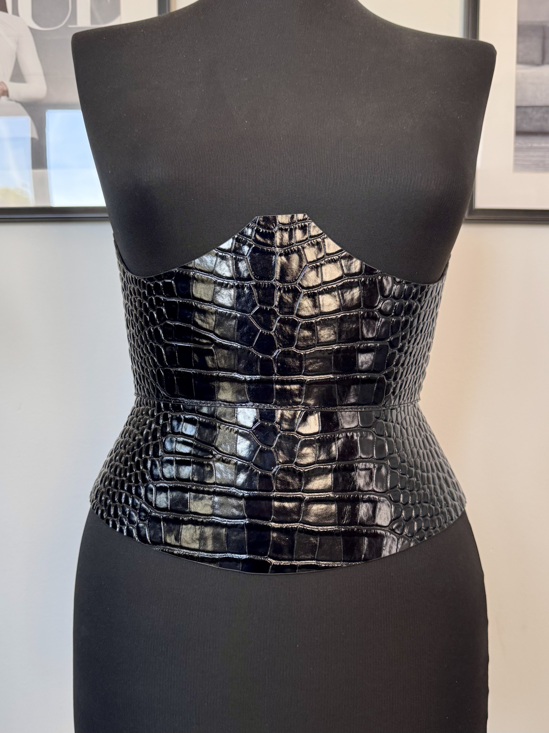 Black XO Eclipse Croco Leather Corset Belt - Image 3